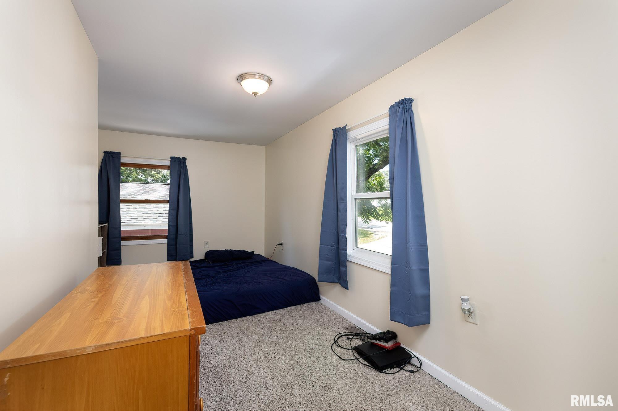 695 Hillcrest Road Milan, IL 61264 - Photo 17 of 34 Gallery Image 17