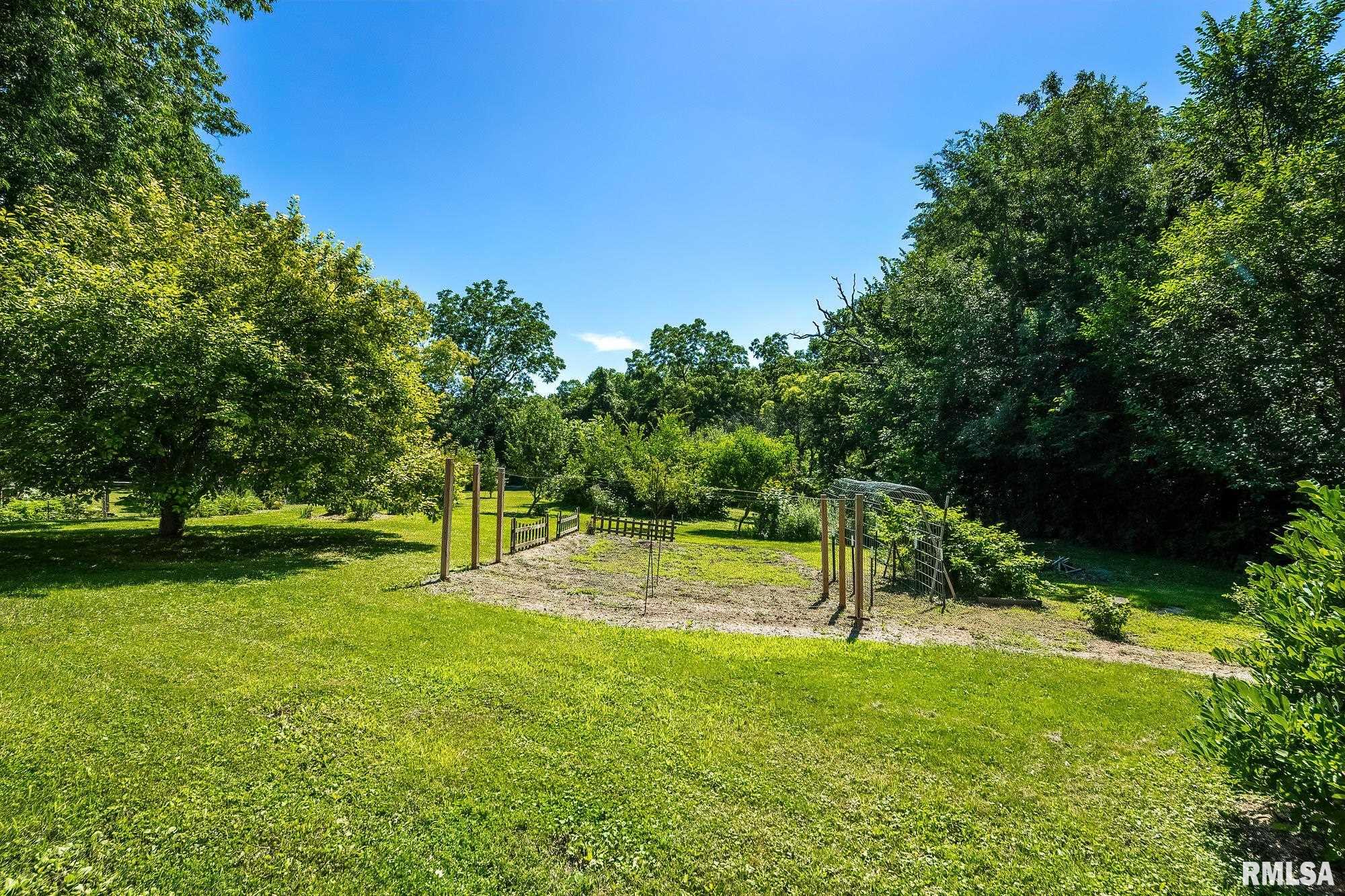 695 Hillcrest Road Milan, IL 61264 - Photo 23 of 34 Gallery Image 23