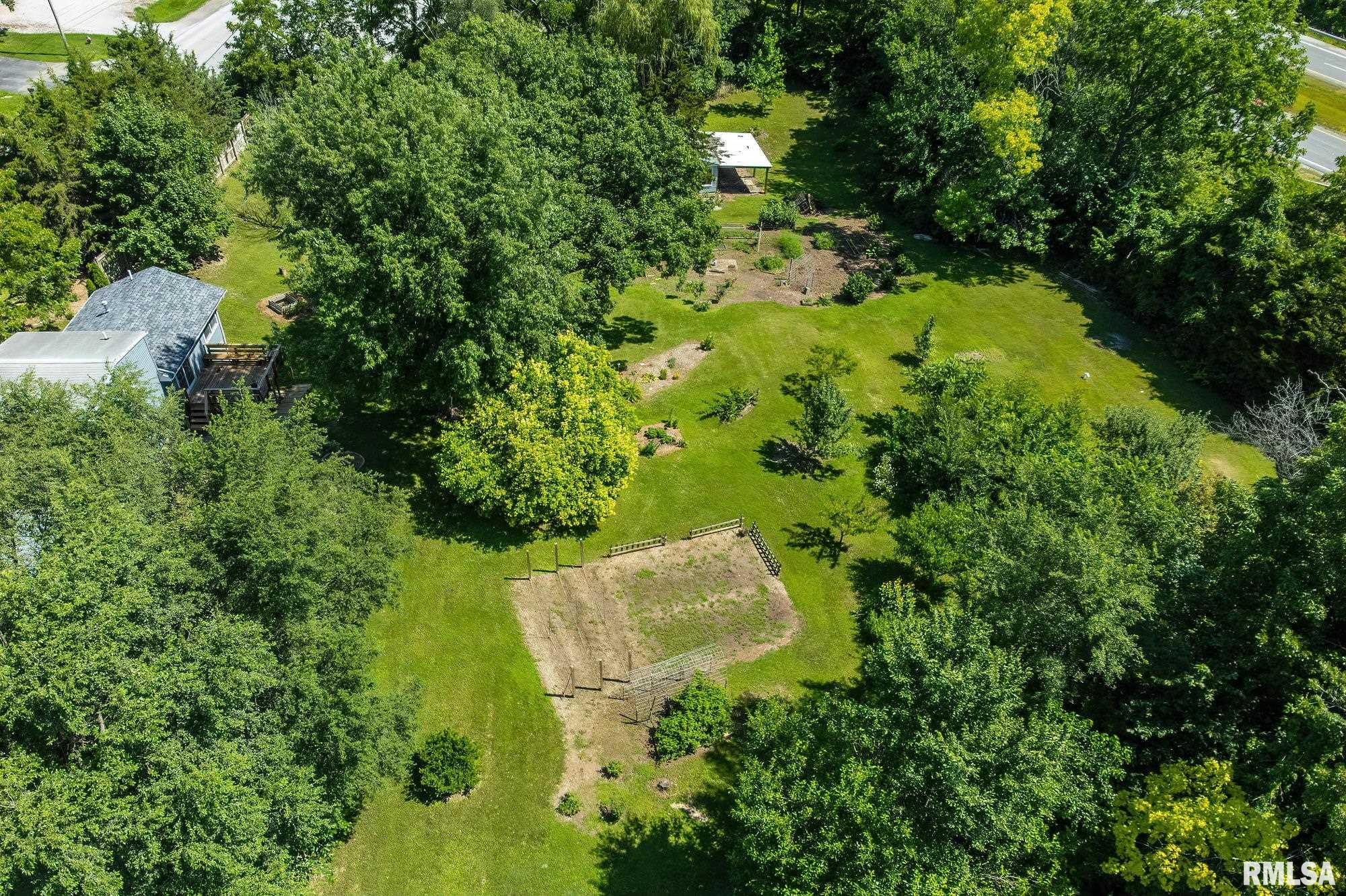 695 Hillcrest Road Milan, IL 61264 - Photo 31 of 34 Gallery Image 31