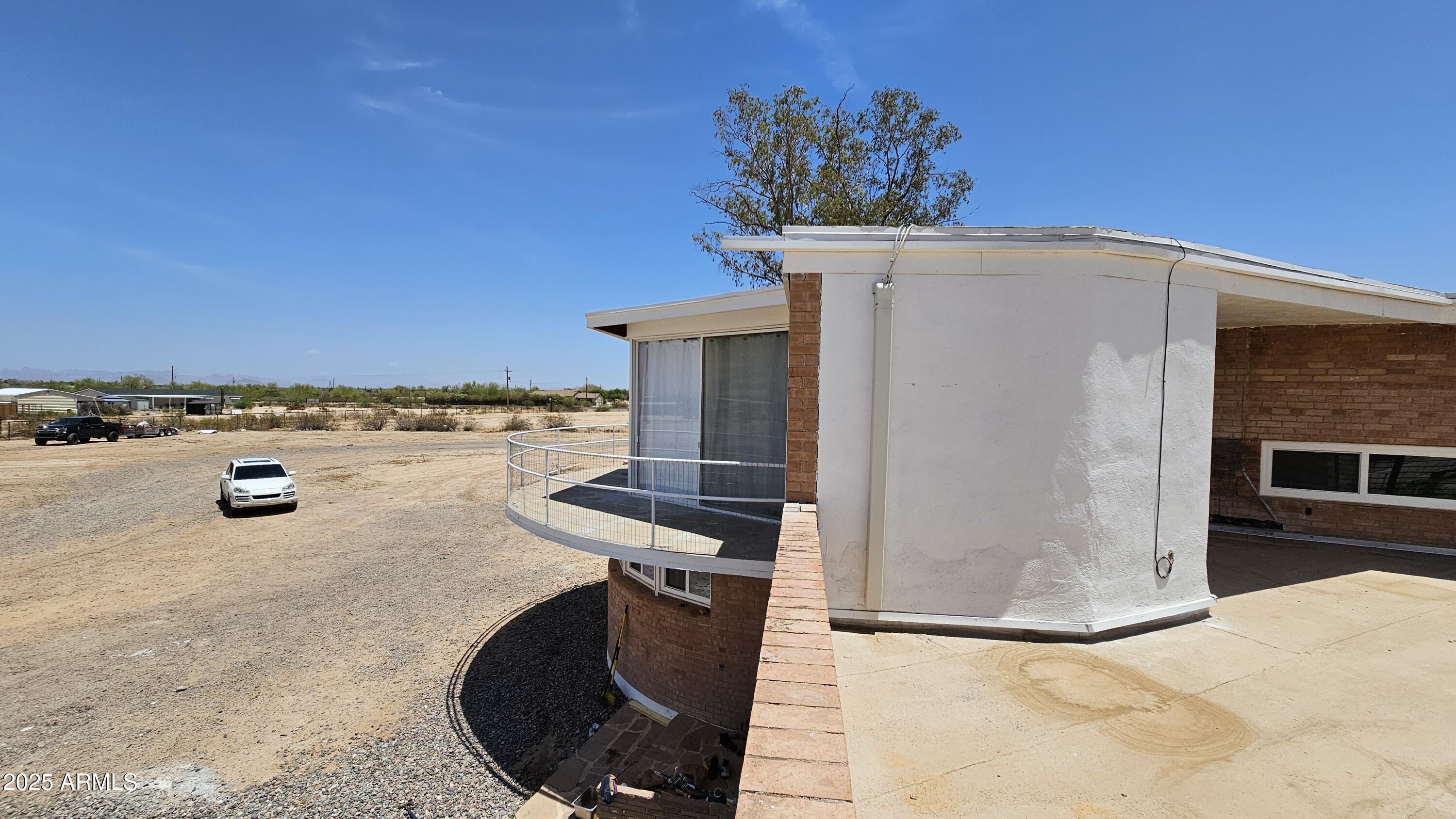 9220 North Diffin Road Florence, AZ 85132 - Photo 2 of 35 1000007449