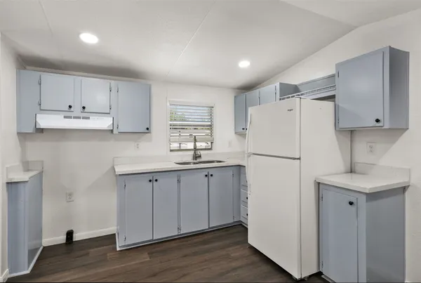 $1,300 | 2222 North Austin Avenue, Unit 32, Pearland, TX 77581