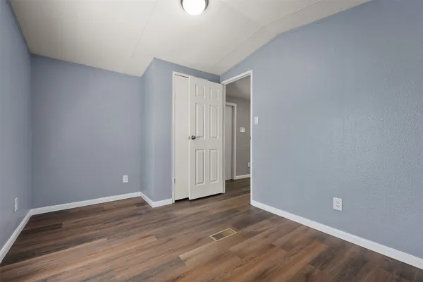 $1,300 | 2222 North Austin Avenue, Unit 32, Pearland, TX 77581