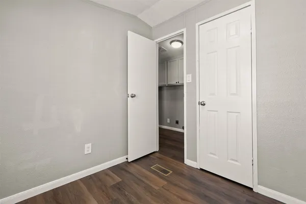 $1,300 | 2222 North Austin Avenue, Unit 32, Pearland, TX 77581