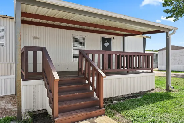 $1,300 | 2222 North Austin Avenue, Unit 32, Pearland, TX 77581