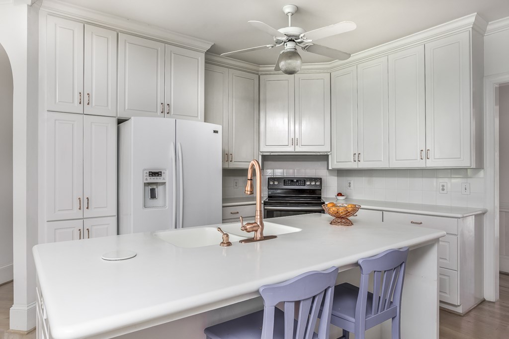 137 Cascade Road Columbus, GA 31904 - Photo 14 of 54 Kitchen