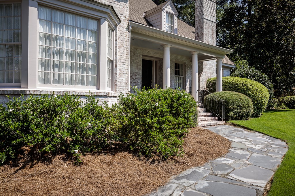 137 Cascade Road Columbus, GA 31904 - Photo 5 of 54 Gallery Image 5