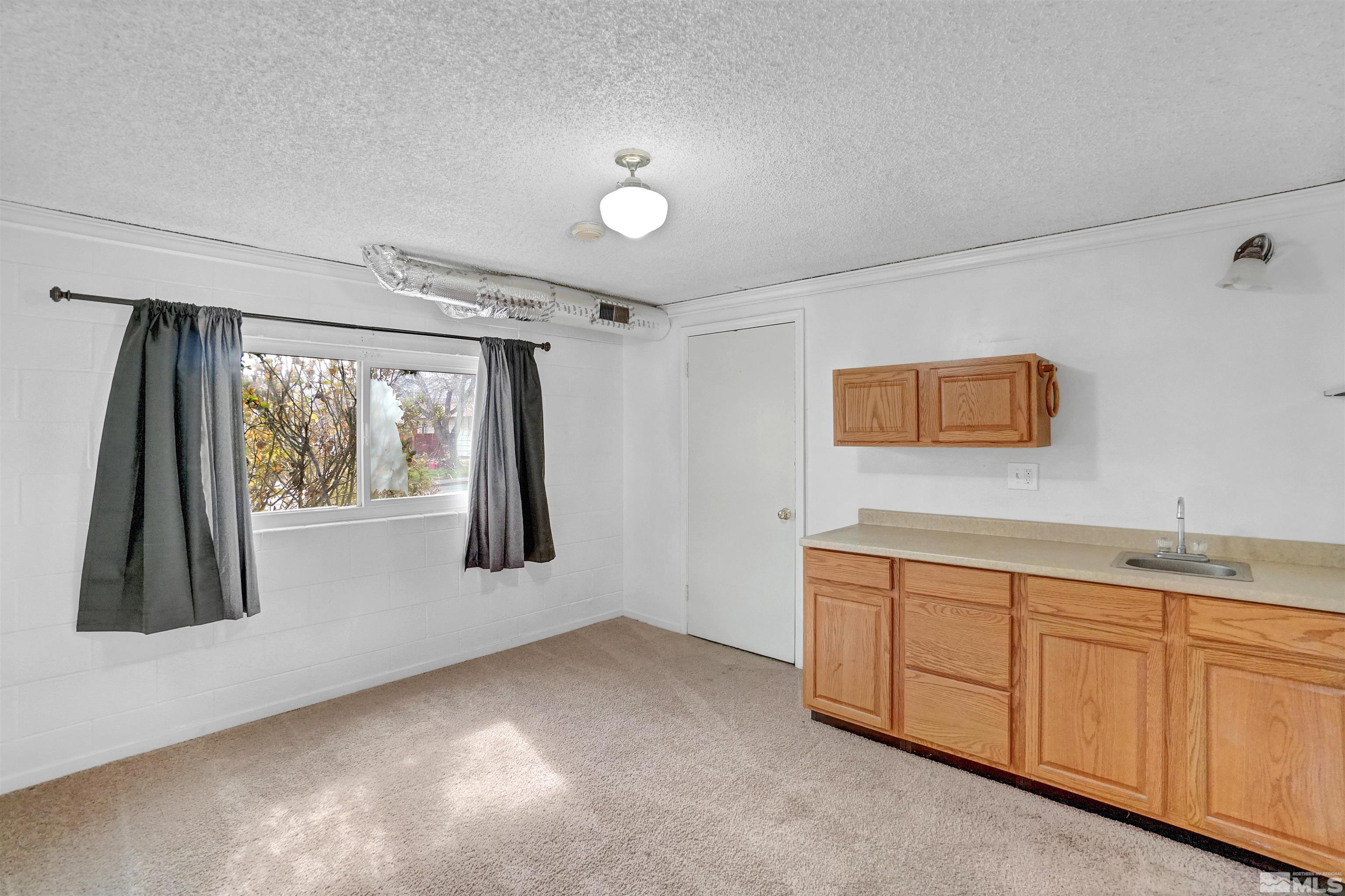 2770 Everett Drive Reno, NV 89503 - Photo 21 of 25 Photo 21