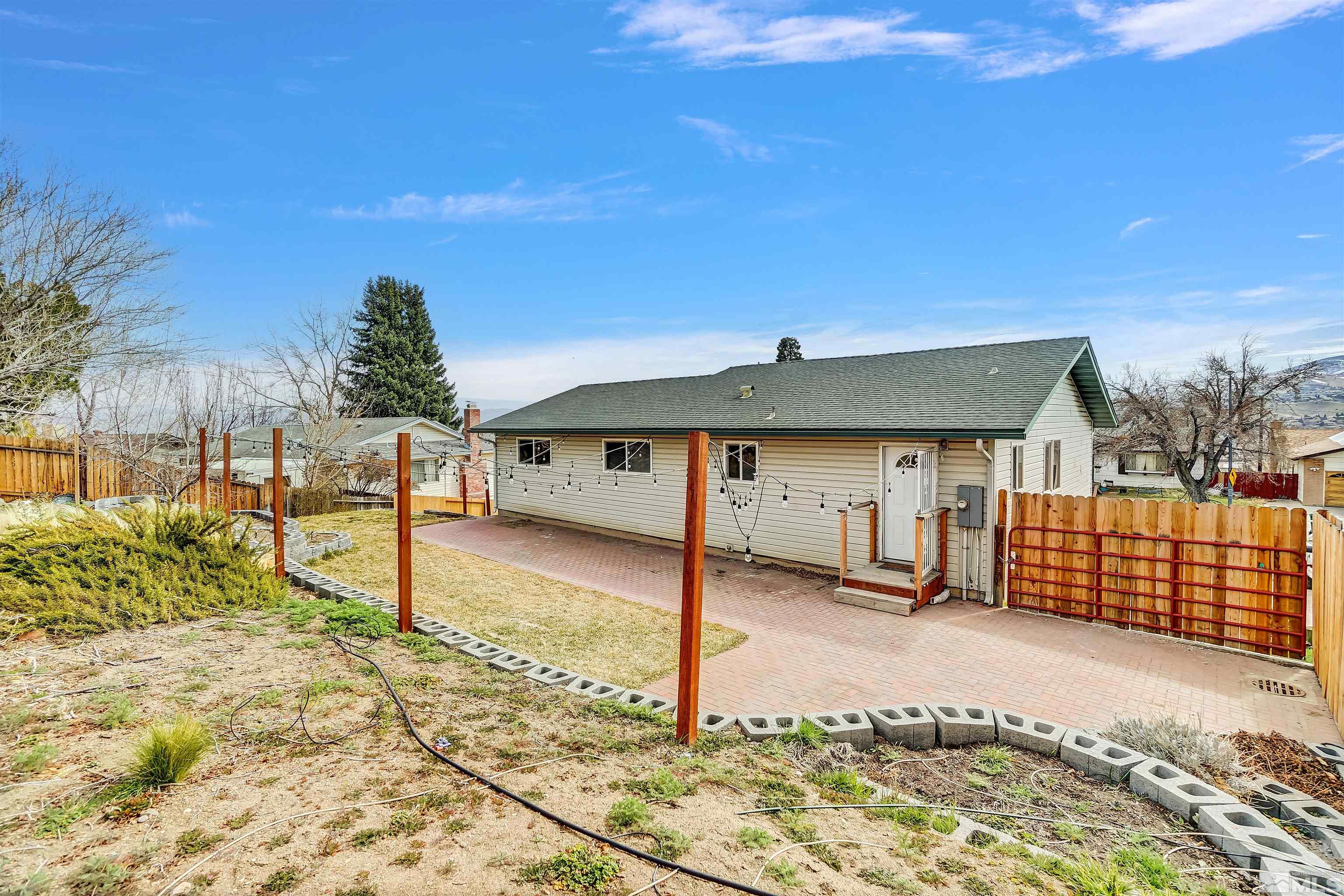 2770 Everett Drive Reno, NV 89503 - Photo 23 of 25 Photo 23