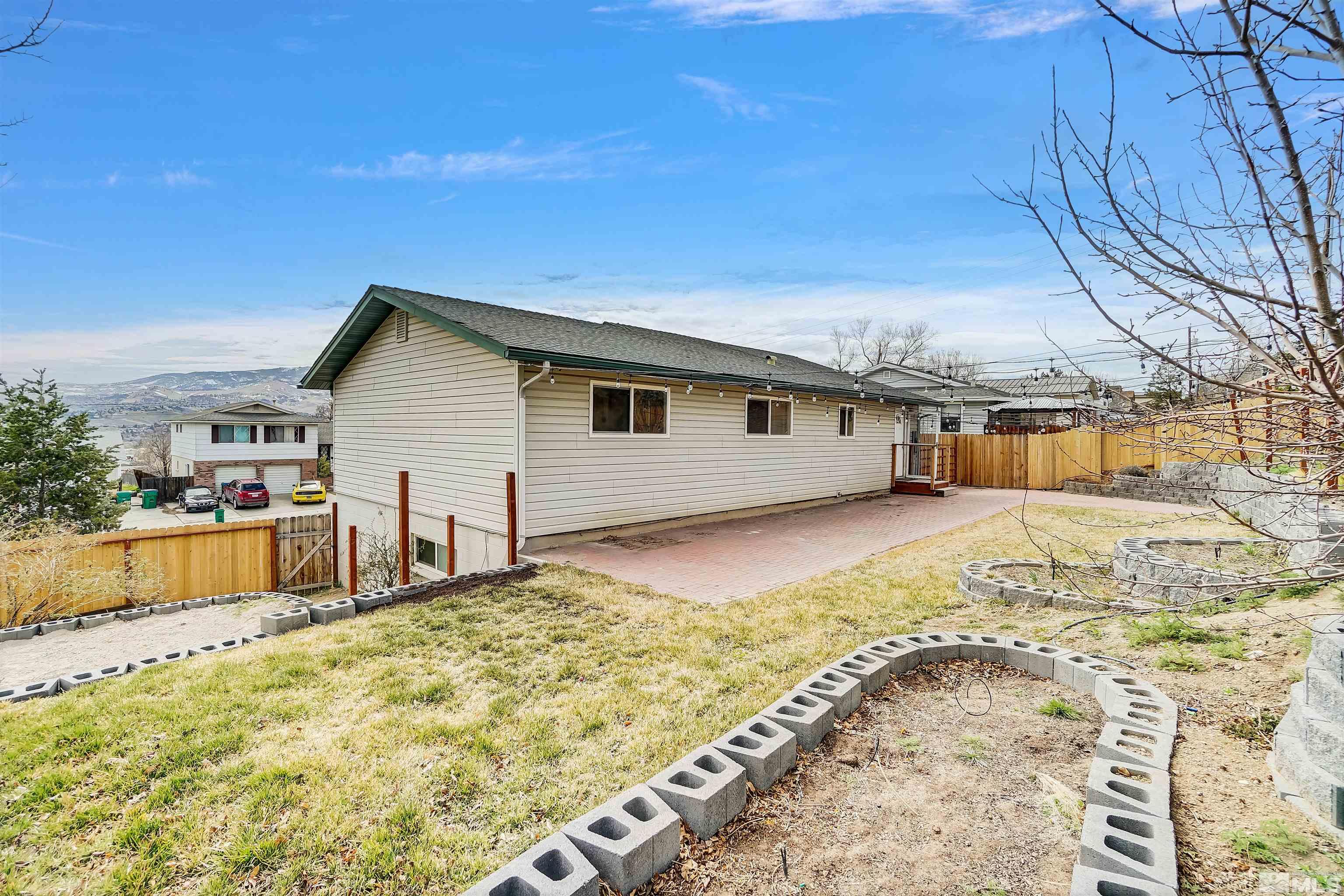 2770 Everett Drive Reno, NV 89503 - Photo 25 of 25 Photo 25
