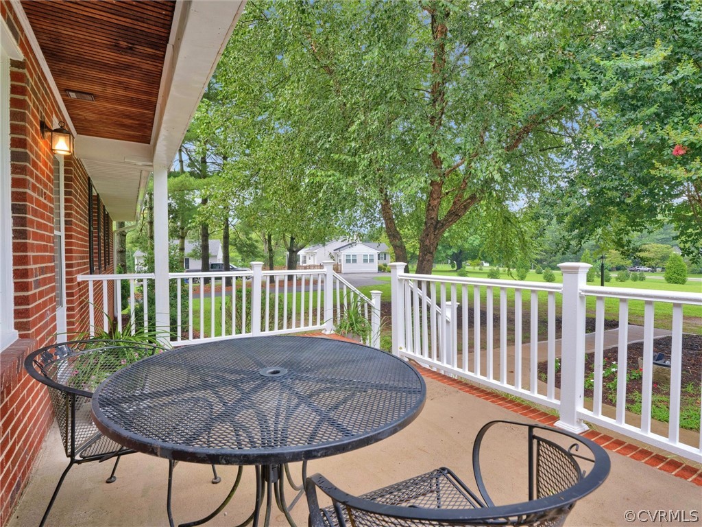 6998 Cold Harbor Road Mechanicsville, VA 23111 - Photo 7 of 31 Gallery Image 7