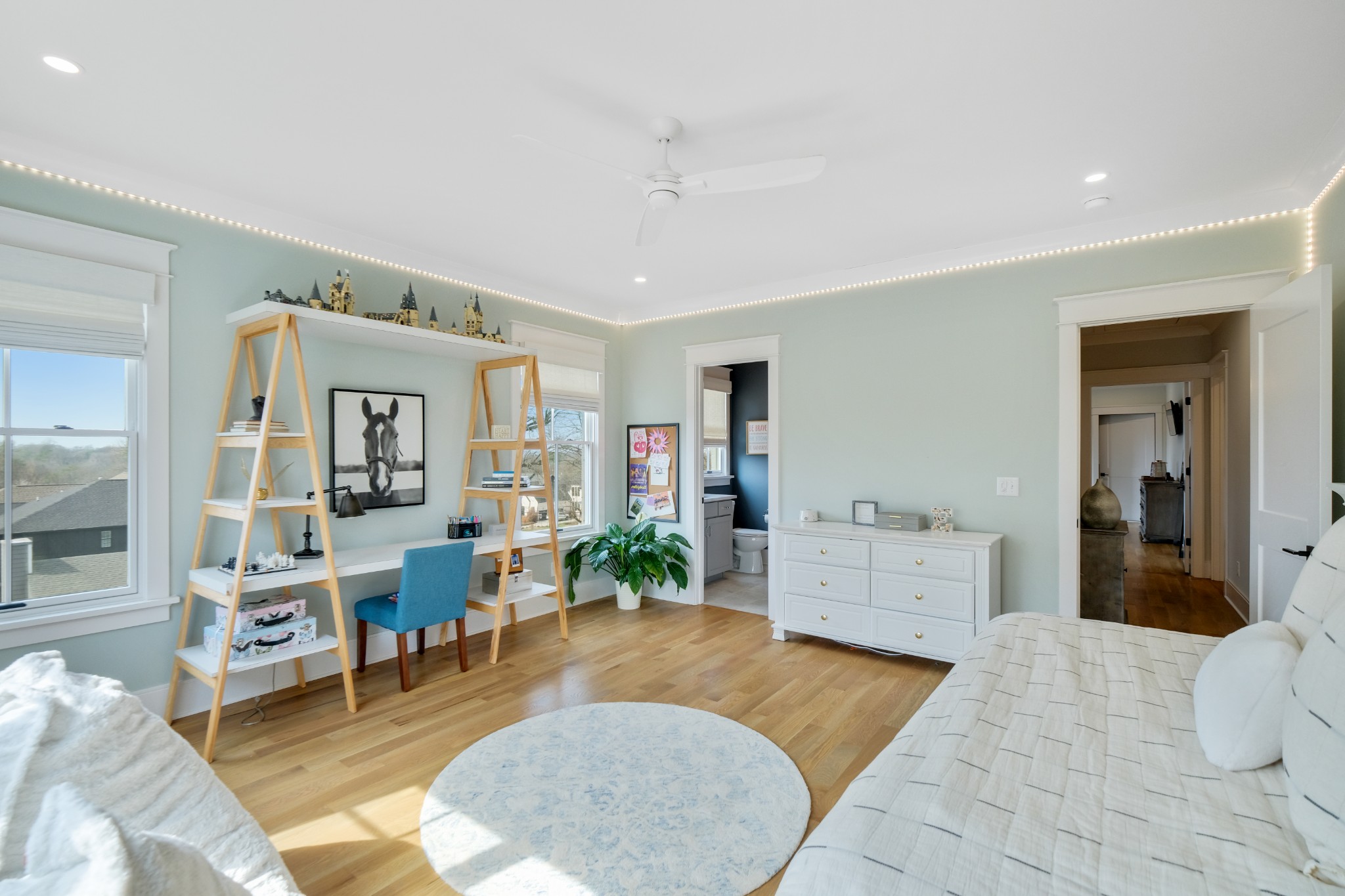 3003 Hobbs Road, Unit B Nashville, TN 37215 - Photo 48 of 70 a living room with furniture and a table