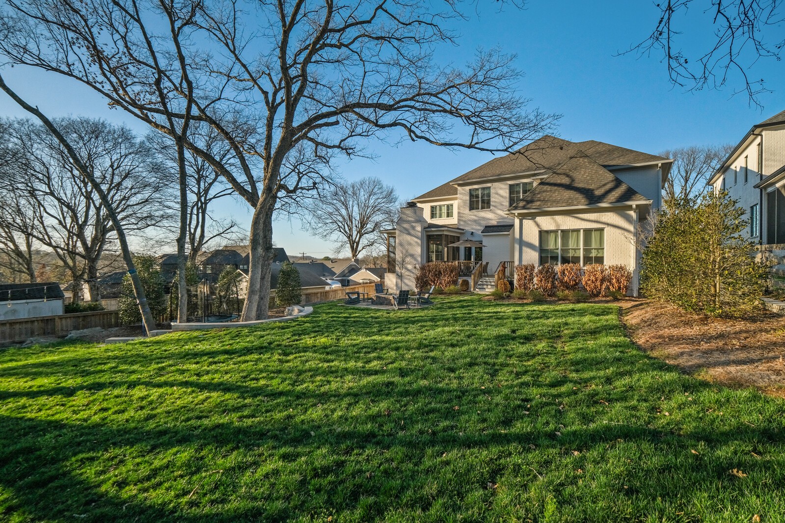 3003 Hobbs Road, Unit B Nashville, TN 37215 - Photo 67 of 70 a front view of a house with a garden
