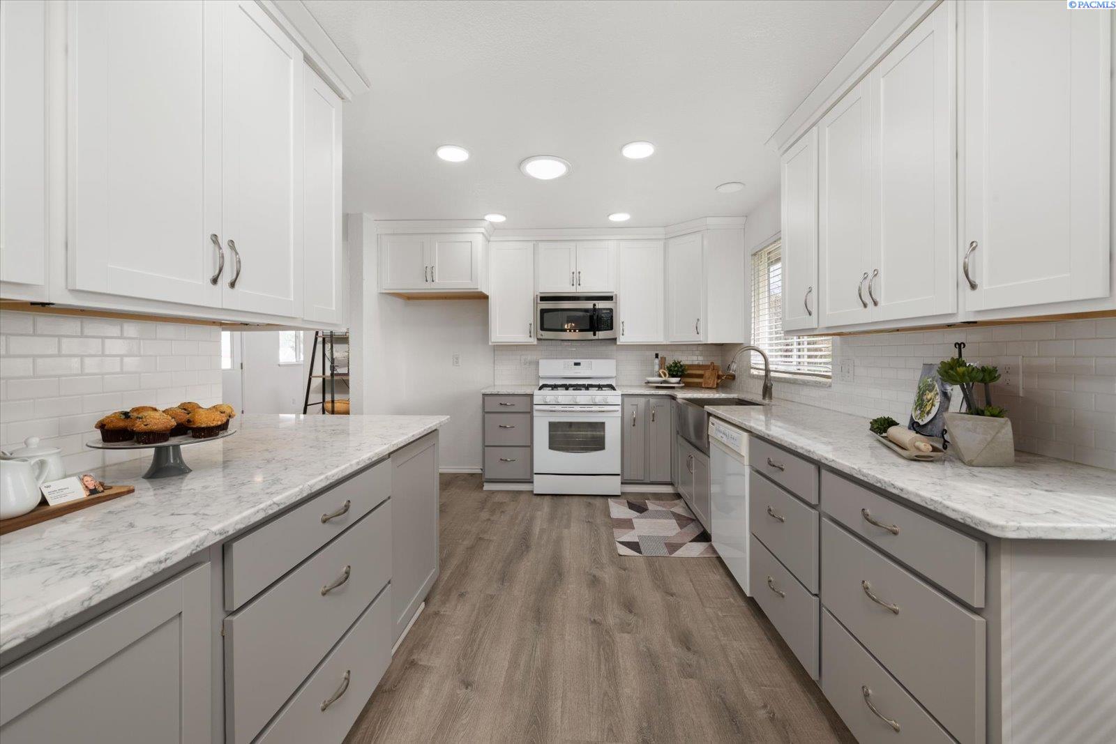 90403 West Hess Road Prosser, WA 99350 - Photo 6 of 49 Gallery Image 6