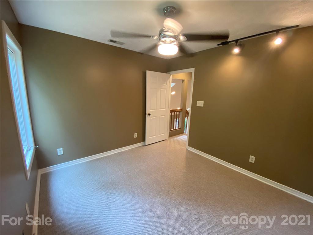 4411 Epley Road Morganton, NC 28655 - Photo 27 of 45 Gallery Image 27