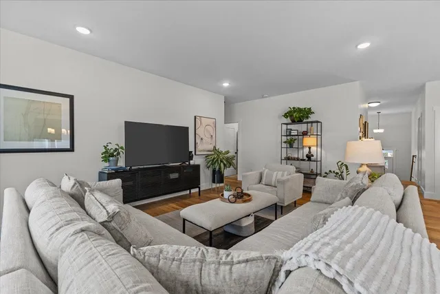 $649,000 | 136 Two Brothers Drive, South Burlington, VT 05403