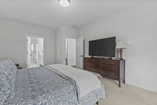 $649,000 | 136 Two Brothers Drive, South Burlington, VT 05403