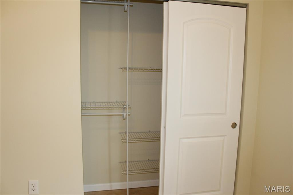 419 South Florissant Road, Unit 3N Ferguson, MO 63135 - Photo 6 of 11