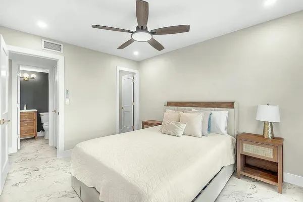 $225,000 | 2929 Southeast Ocean Boulevard, Unit E4, Stuart, FL 34996