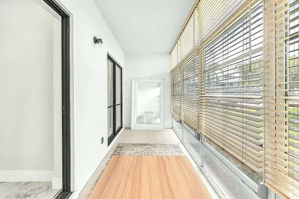 $225,000 | 2929 Southeast Ocean Boulevard, Unit E4, Stuart, FL 34996