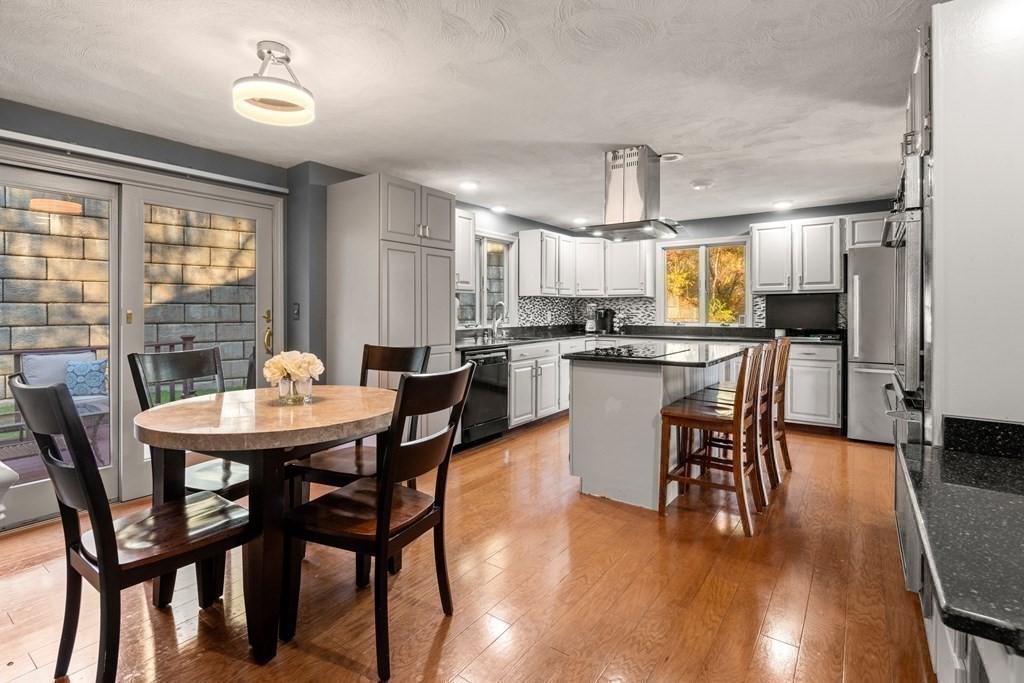 57 Summer Hill Road Maynard, MA 01754 - Photo 12 of 31
