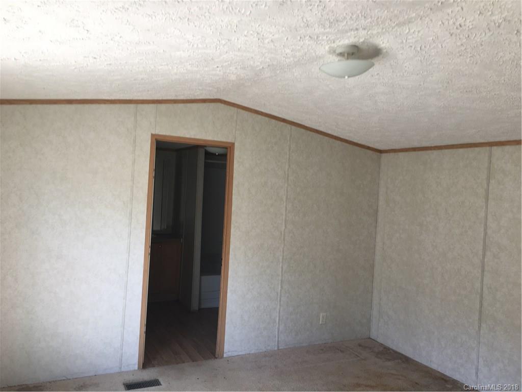 1138 Thomas Br Road Marshall, NC 28753 - Photo 14 of 17 Gallery Image 14