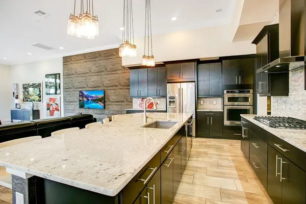 $6,000 | 8455 Via Vittoria Way, Orlando, FL 32819