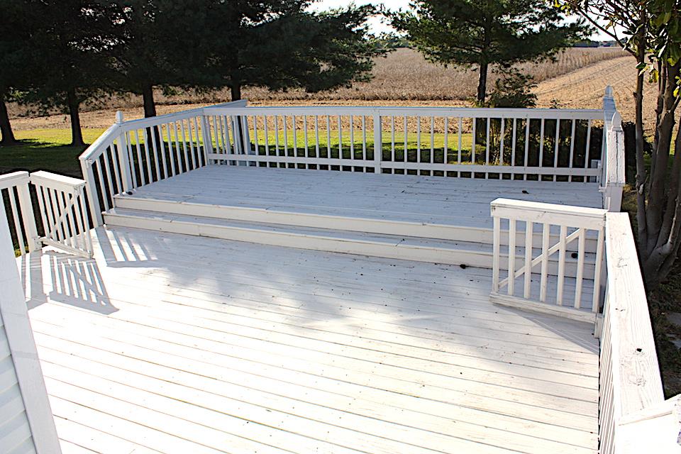5128 Starks Road Cross Plains, TN 37049 - Photo 5 of 17 a view of a roof deck
