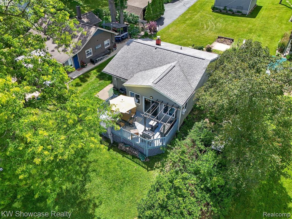 5854 Bullard Road Fenton, MI 48430 - Photo 35 of 47