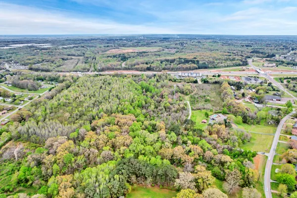 $2,500,000 | 2888 Old Medina Road, Jackson, TN 38305