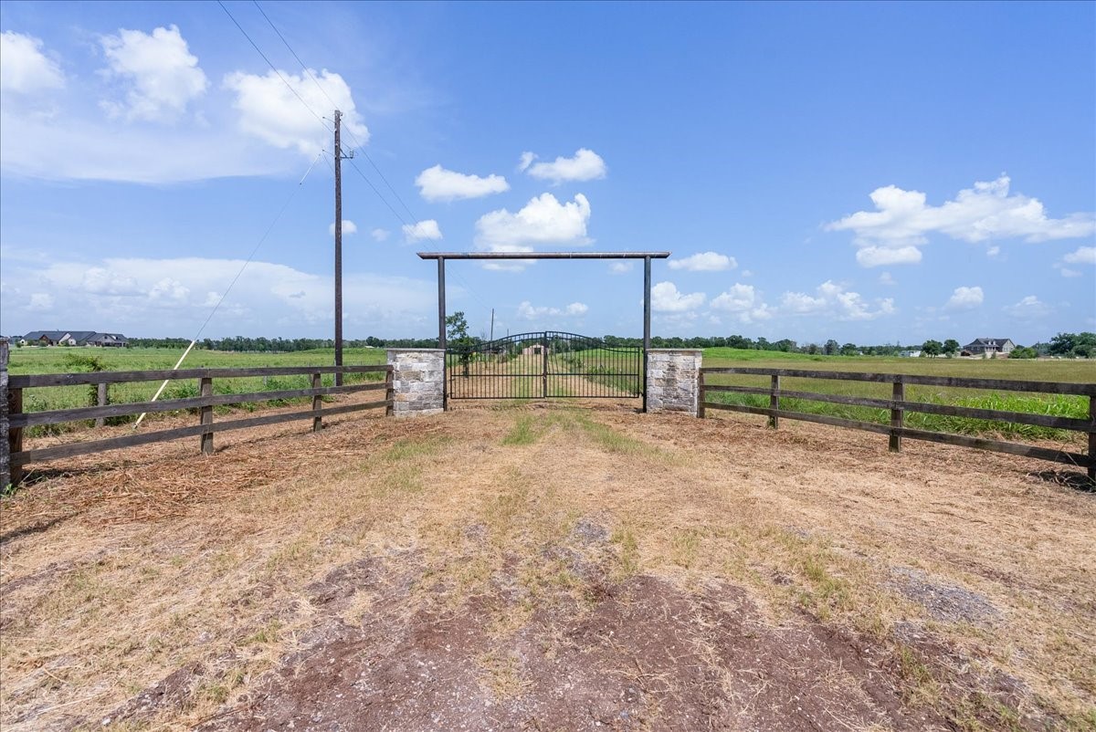 Tbd Guyler Road Wallis, TX 77485 - Photo 17 of 33 a view of a yard