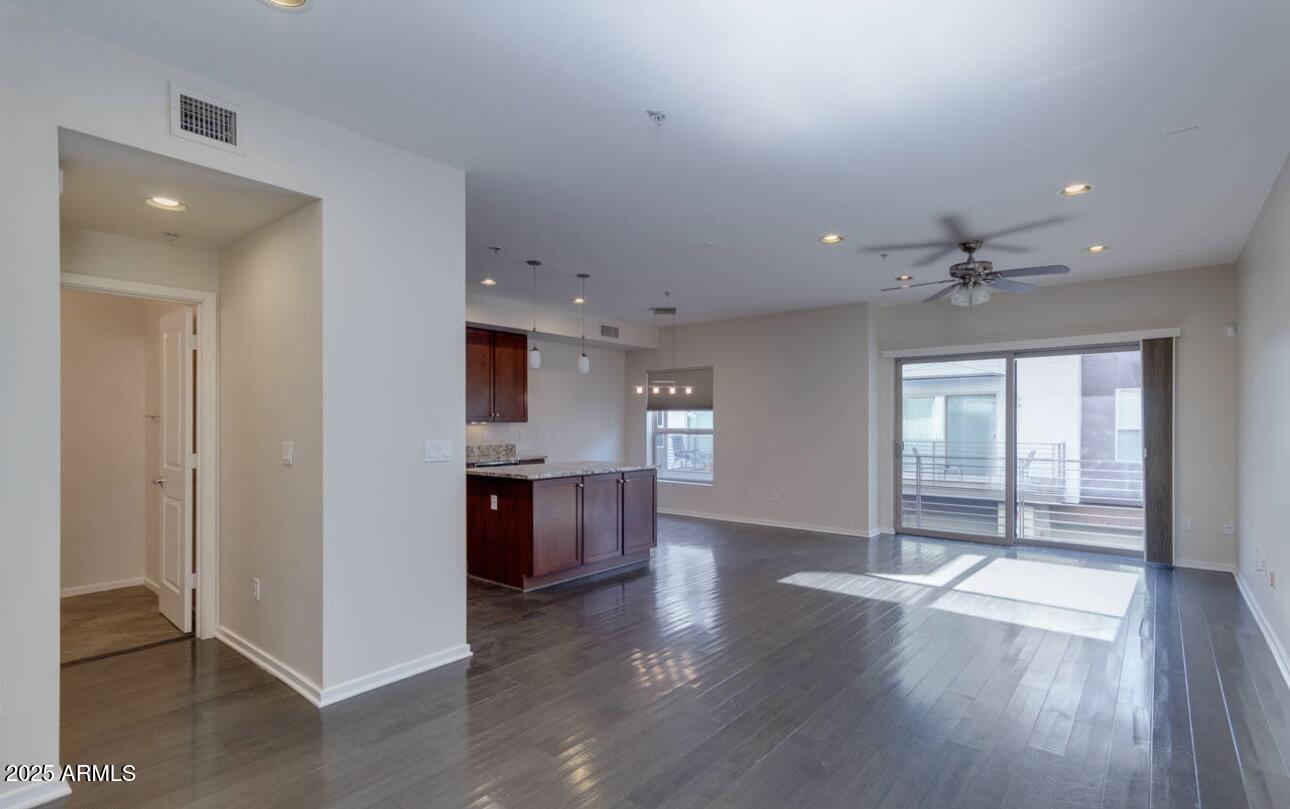 525 West Lakeside Drive, Unit 134 Tempe, AZ 85281 - Photo 13 of 36 IMG_4029