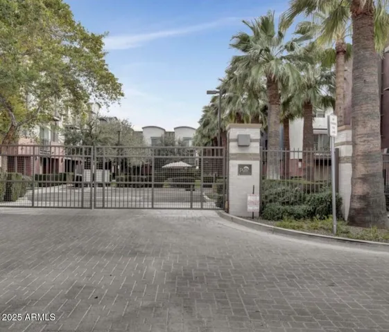 $2,400 | 525 West Lakeside Drive, Unit 134, Tempe, AZ 85281