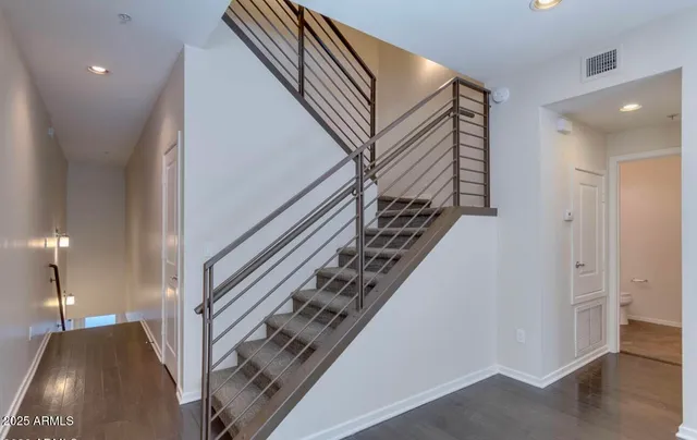 $2,400 | 525 West Lakeside Drive, Unit 134, Tempe, AZ 85281