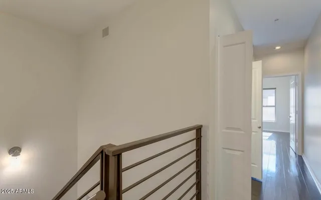 $2,400 | 525 West Lakeside Drive, Unit 134, Tempe, AZ 85281