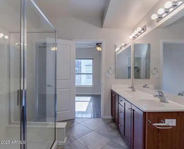 $2,400 | 525 West Lakeside Drive, Unit 134, Tempe, AZ 85281