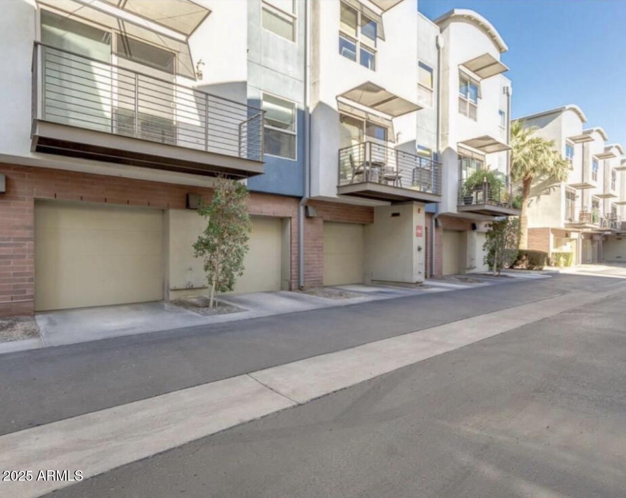 525 West Lakeside Drive, Unit 134 Tempe, AZ 85281 - Photo 8 of 36 IMG_3985