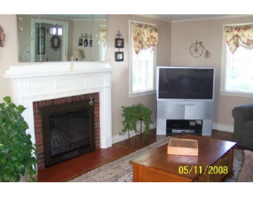 80 Ashworth Road Quincy, MA 02171 - Photo 8 of 11 Gallery Image 8