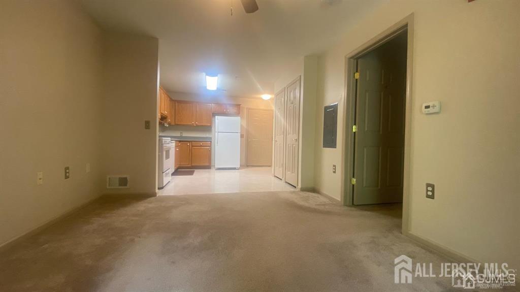 163 Liddle Avenue Edison, NJ 08837 - Photo 16 of 19