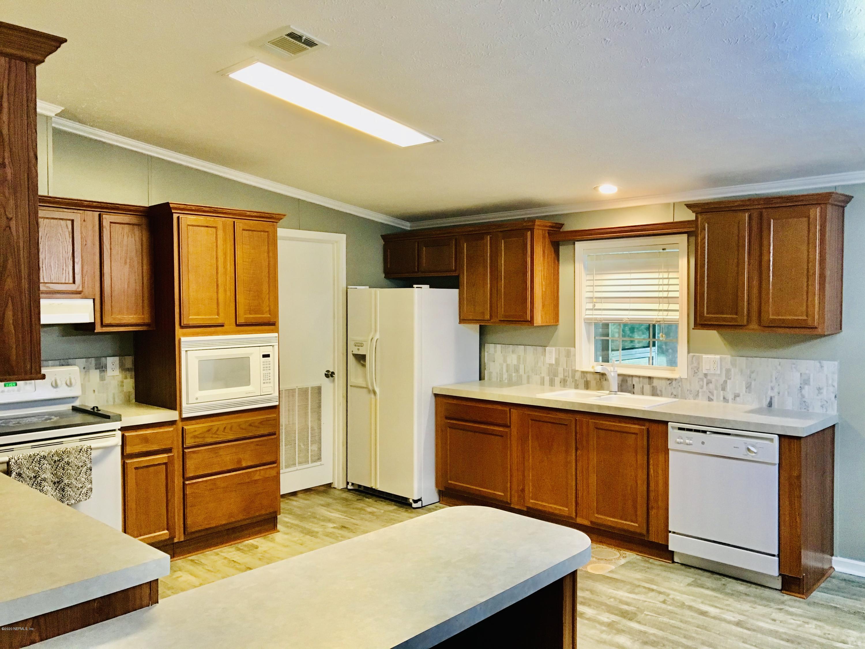 951 South Moody Road Palatka, FL 32177 - Photo 13 of 28 AD5036DF-8CA0-4B8A-B14C-8864D8F73751
