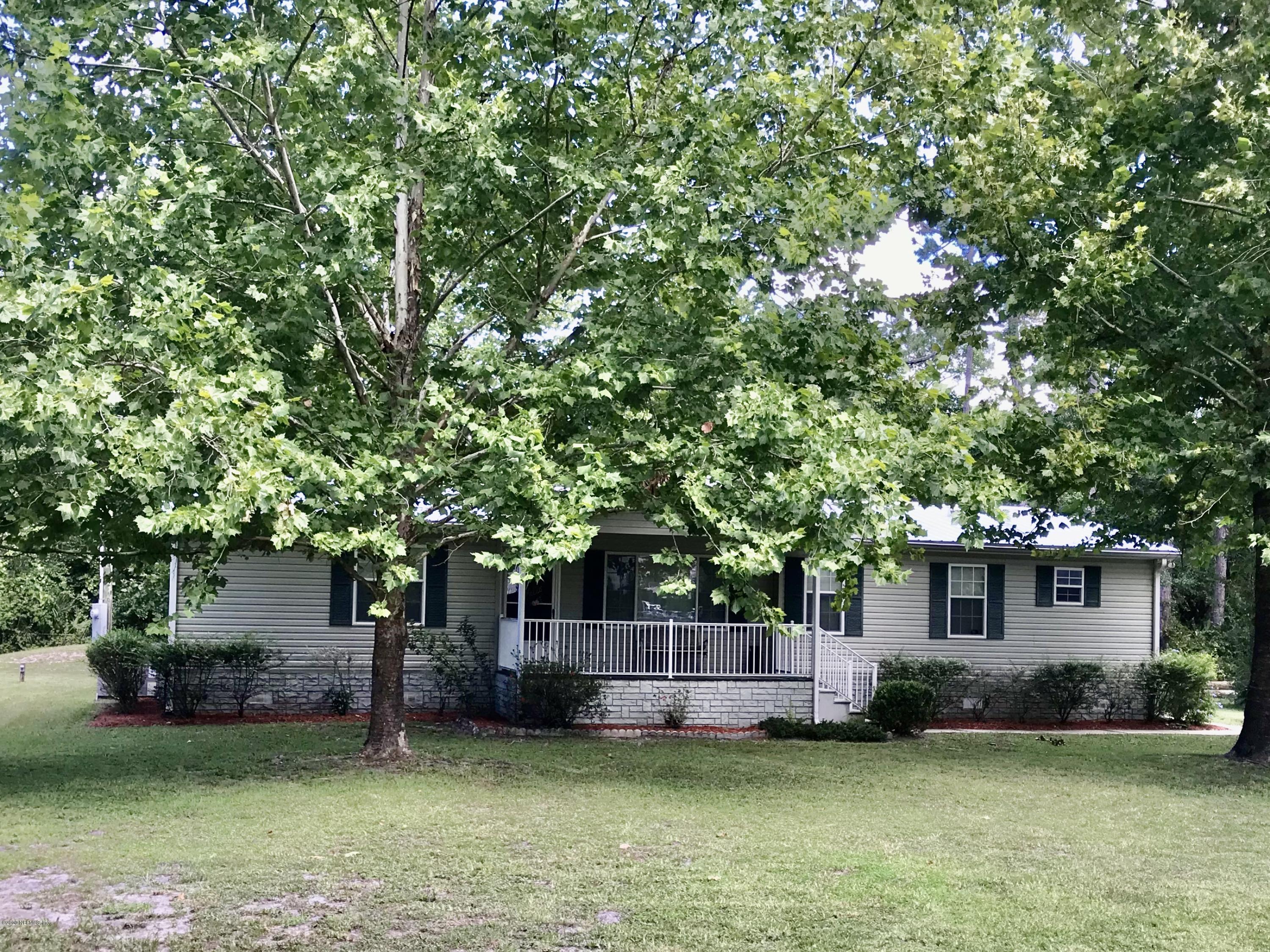 951 South Moody Road Palatka, FL 32177 - Photo 3 of 28 7A790E94-00E3-44BF-B1A3-39A8DBC2DF93