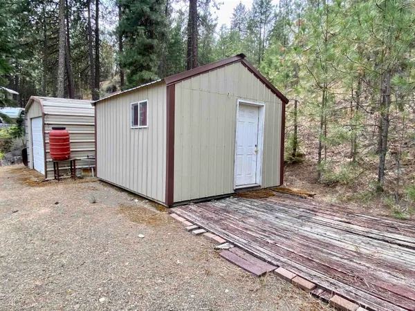 $110,000 | 42078 Porcupine Bay Road, Davenport, WA 99122