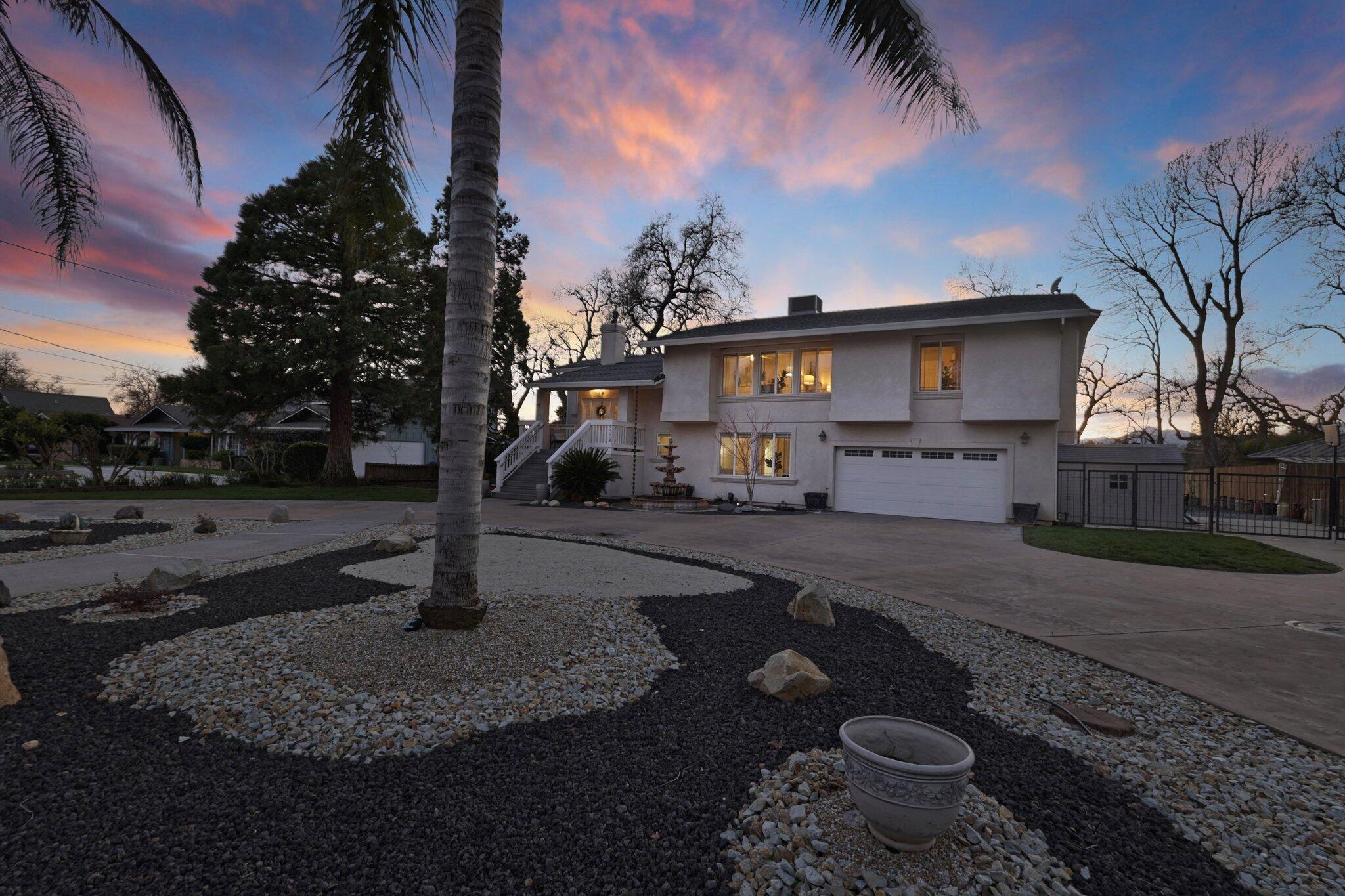 3074 Brent Road Redding, CA 96002 - Photo 153 of 219 Front of Home at Twilight