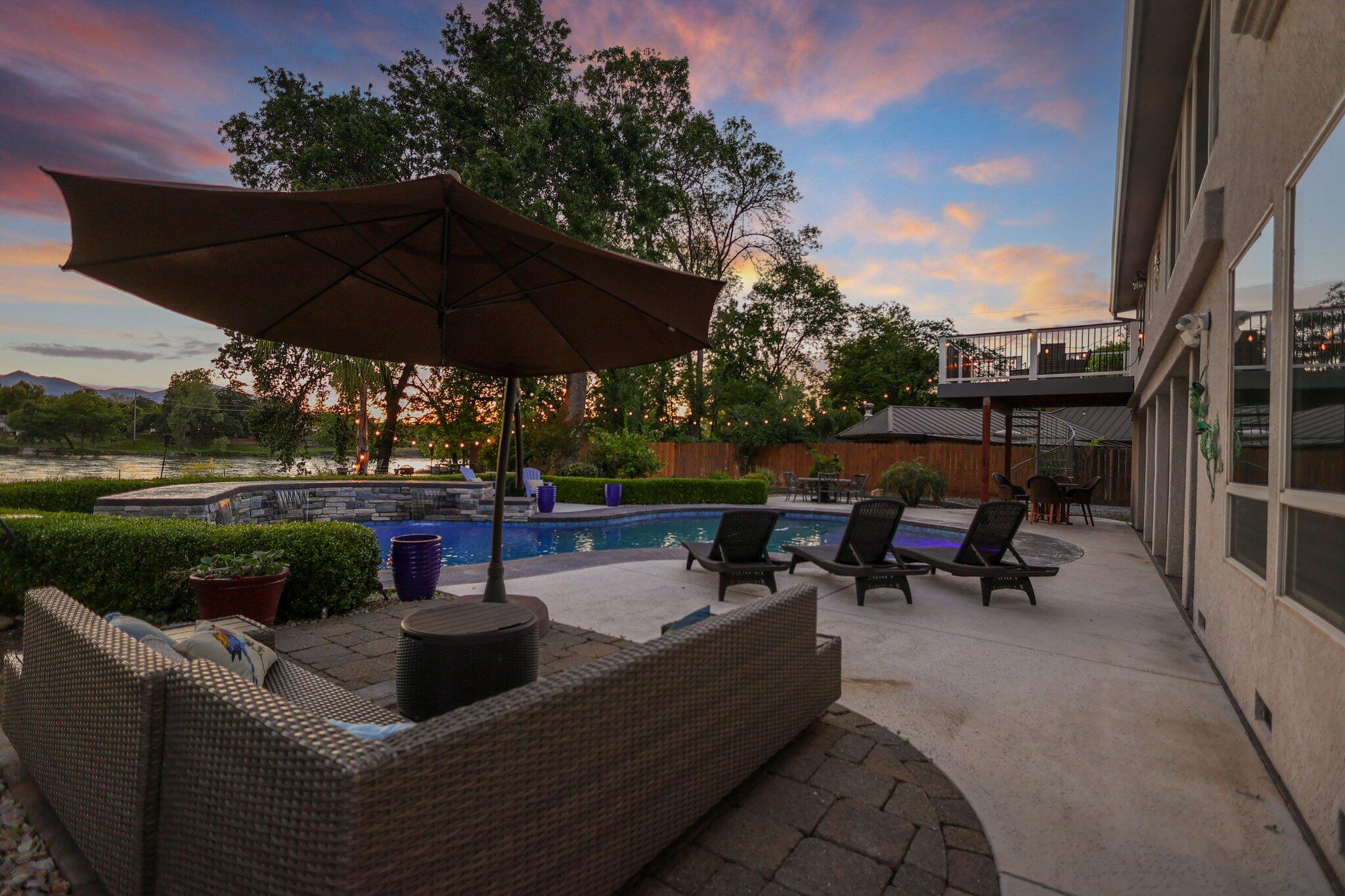3074 Brent Road Redding, CA 96002 - Photo 67 of 219 Backyard at Twilight