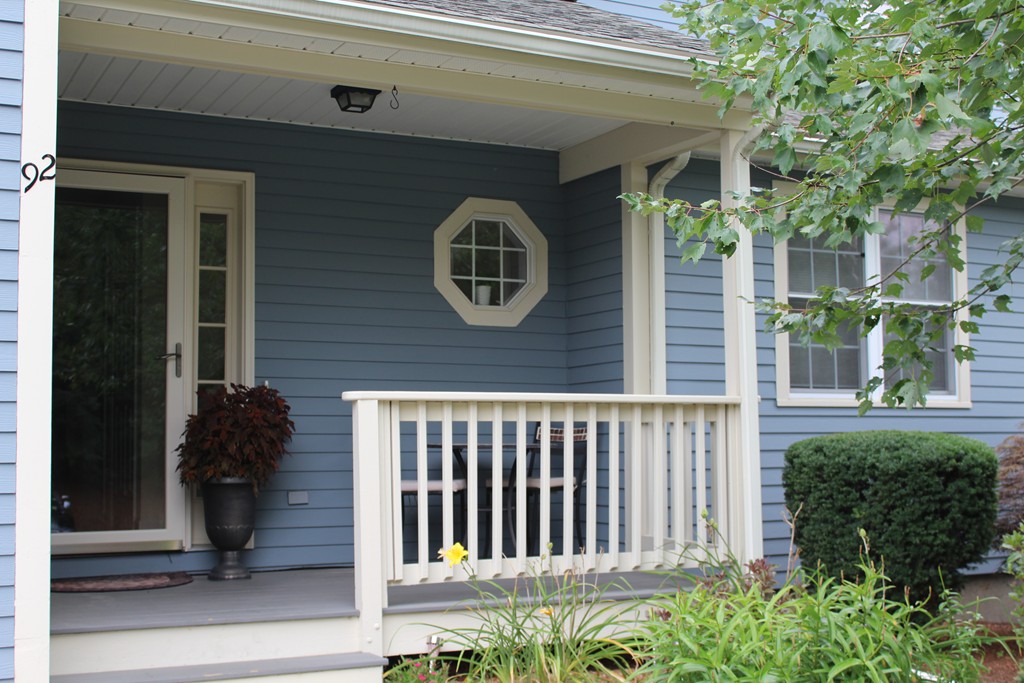 92 Colonial Drive, Unit 92 Sturbridge, MA 01566 - Photo 2 of 29