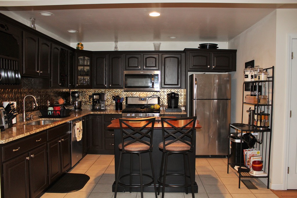 92 Colonial Drive, Unit 92 Sturbridge, MA 01566 - Photo 6 of 29