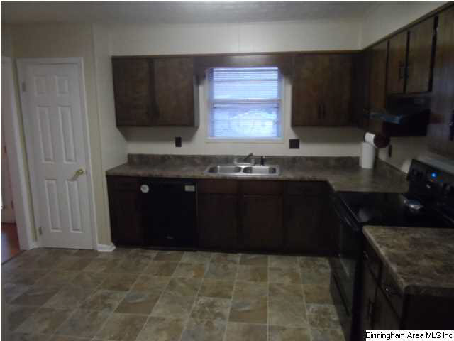 6326 Perry Street Anniston, AL 36206 - Photo 6 of 19