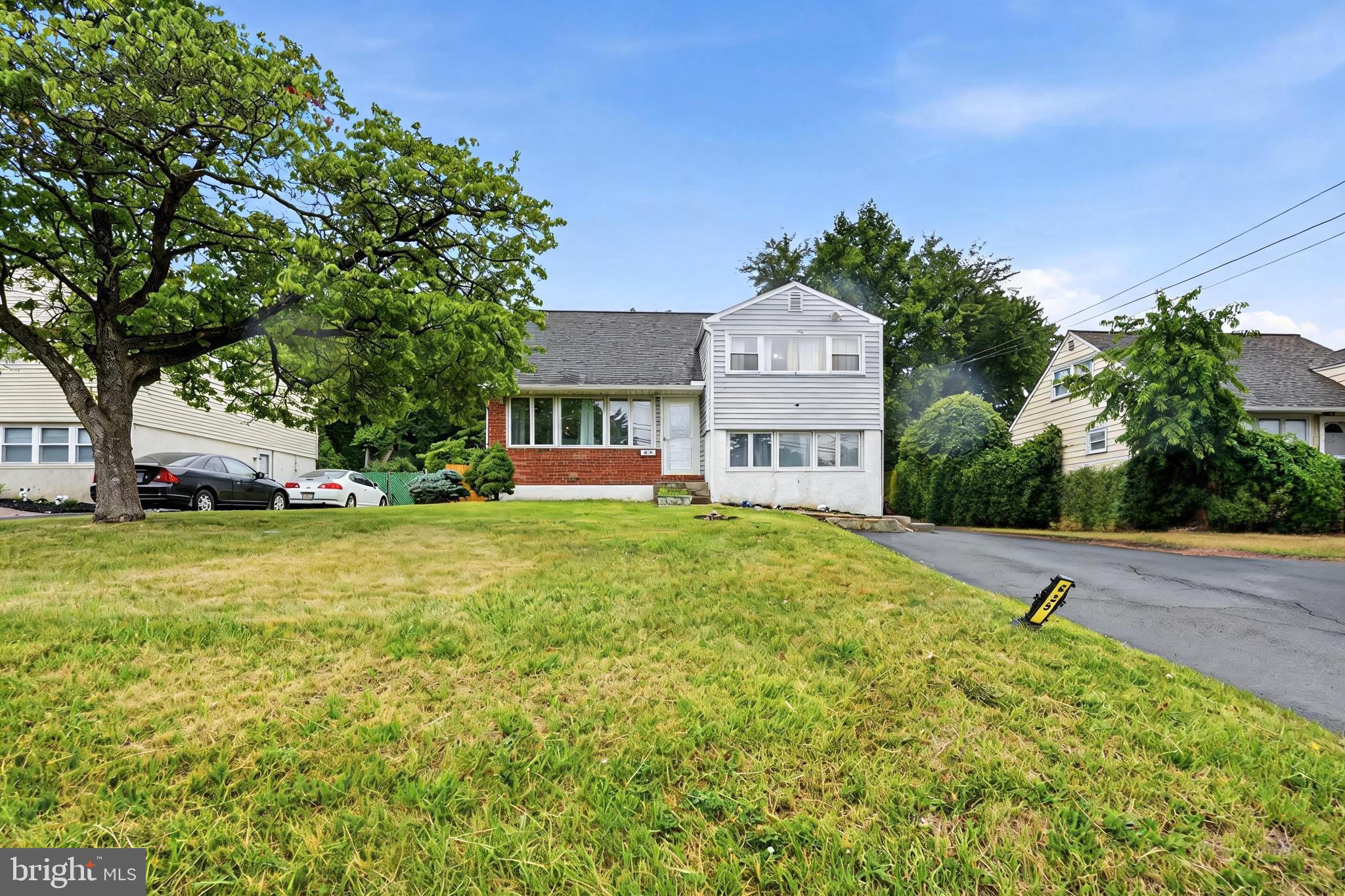 635 West County Line Road Hatboro, PA 19040 - Photo 5 of 17