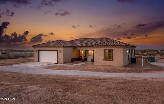 $524,990 | 12942 South 218th Avenue, Buckeye, AZ 85326