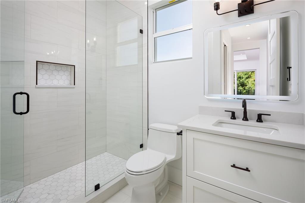 2854 Coach House Way Naples, FL 34105 - Photo 30 of 36
