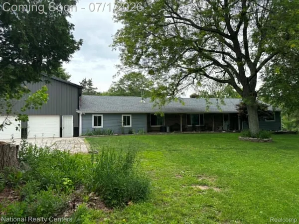 $675,000 | 1330 Brauer Road, Oxford, MI 48371